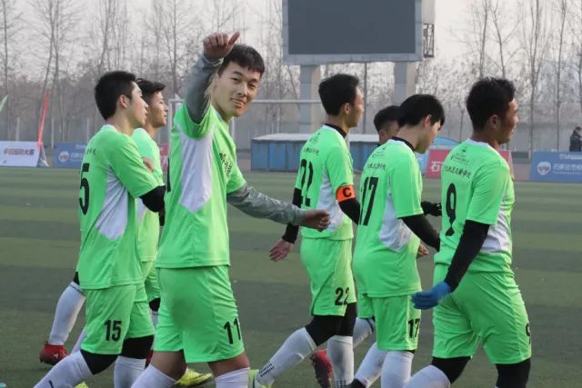 布莱克尼40+11同曦力克四川 北控送宁波11连败