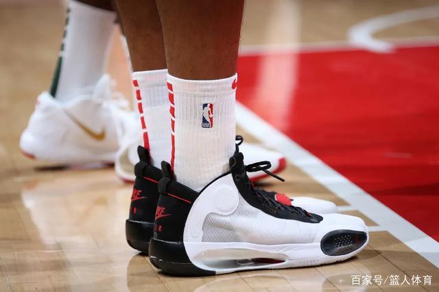 库里13分李凯尔8分 勇士擒灰熊3连胜排西部第2