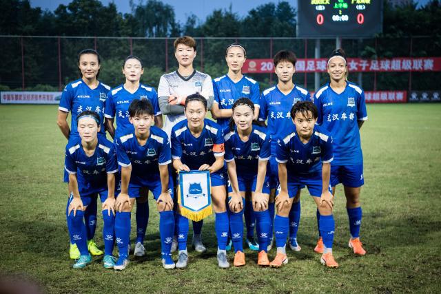 西亚28+11步行者大胜篮网 马克西20分76人灭蜂